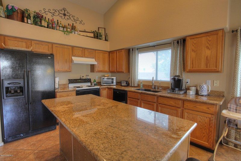 7130 E Milagro Ave, Mesa, AZ 85209