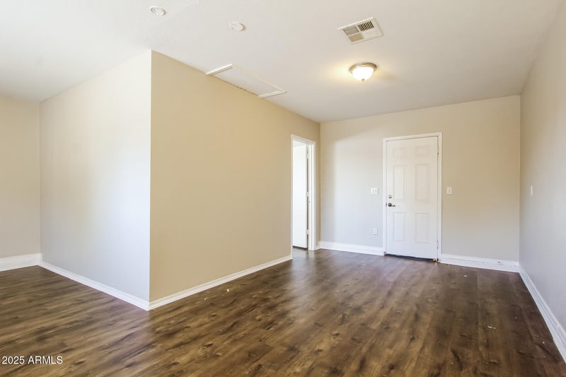 7130 Merrell St, Phoenix, AZ 85033