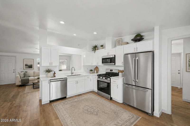 7130 N 68th Dr, Glendale, AZ 85303