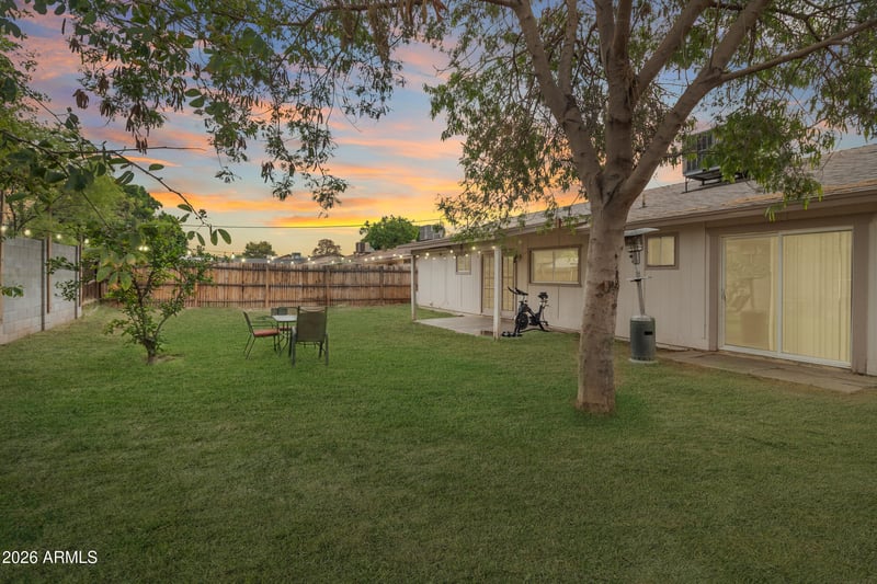 7130 Flower St, Phoenix, AZ 85033