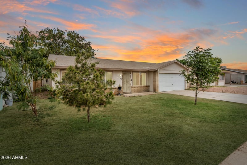 7130 Flower St, Phoenix, AZ 85033