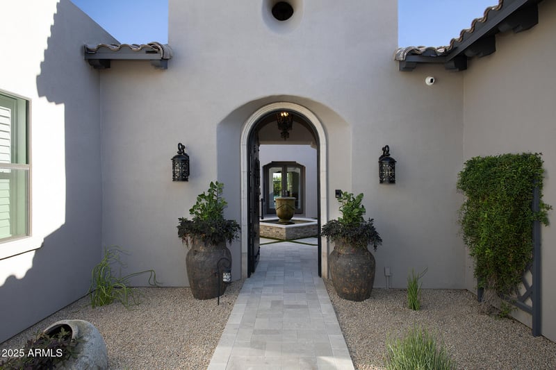 7131 E Navarro Way, Scottsdale, AZ 85266