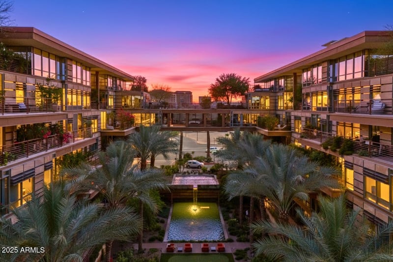 7131 Rancho Vista Dr #1008, Scottsdale, AZ 85251