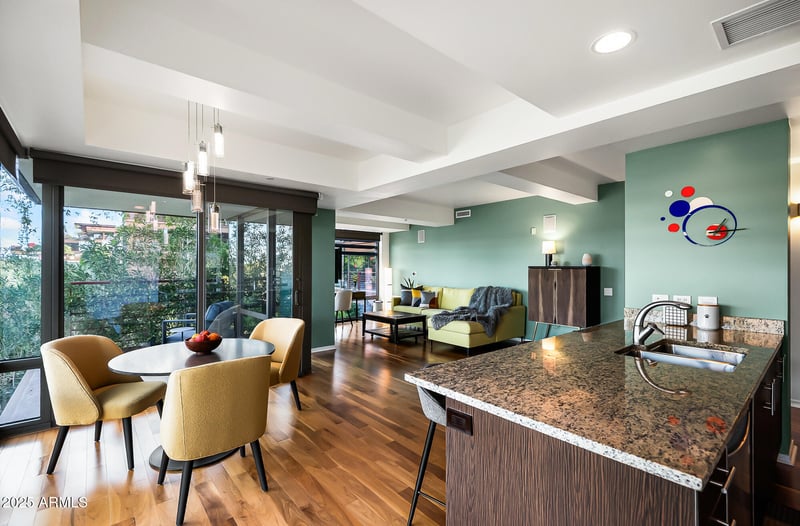 7131 Rancho Vista Dr #4005, Scottsdale, AZ 85251