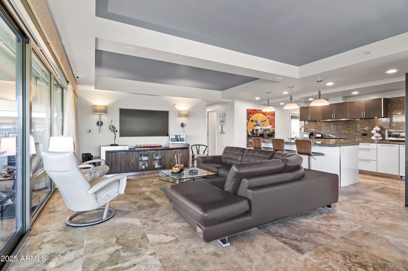 7131 Rancho Vista Dr #7011, Scottsdale, AZ 85251