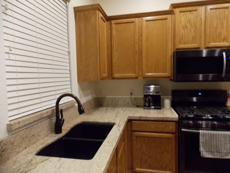 7131 W Saddlehorn Rd, Peoria, AZ 85383