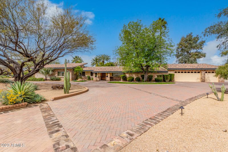 7132 E Cholla St, Scottsdale, AZ 85254
