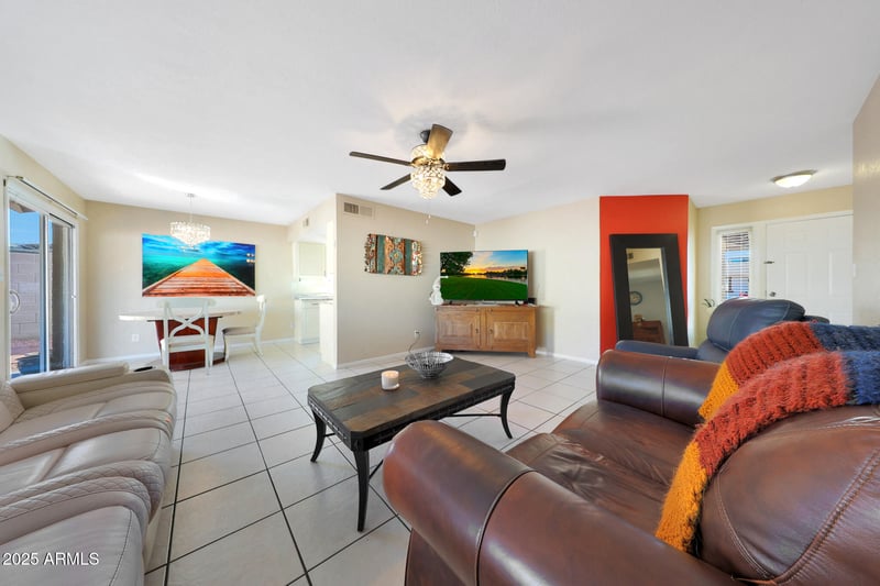 7132 Vermont Ave, Glendale, AZ 85303