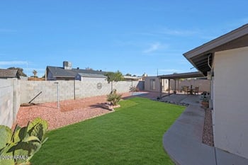 7132 Vermont Ave, Glendale, AZ 85303