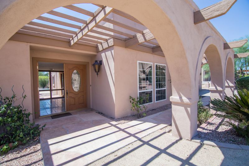 7133 E Dreyfus Ave, Scottsdale, AZ 85254