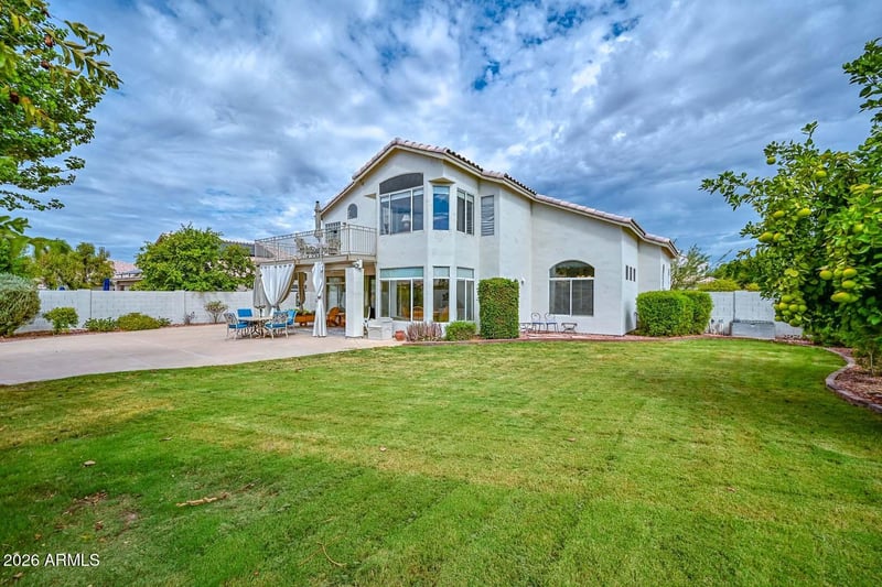 7133 W Paraiso Dr, Glendale, AZ 85310