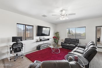 7134 127th Dr, Glendale, AZ 85307