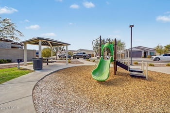 7134 127th Dr, Glendale, AZ 85307