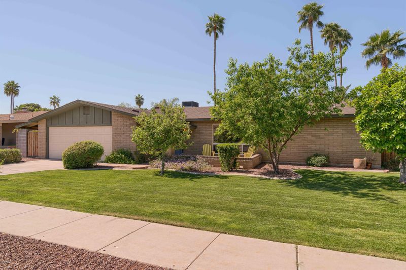 7134 N 15th St, Phoenix, AZ 85020