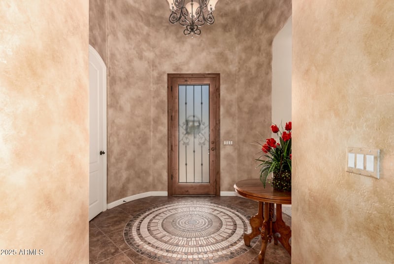 7134 Sandia St, Mesa, AZ 85207