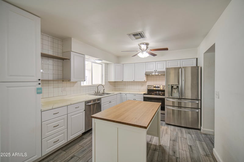 7135 Baywood Ave, Mesa, AZ 85208