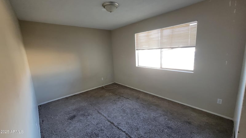 7135 Cambridge Ave, Phoenix, AZ 85035