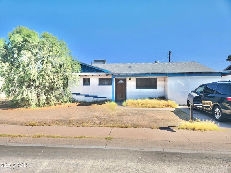 7136 Bramble Ave, Mesa, AZ 85208