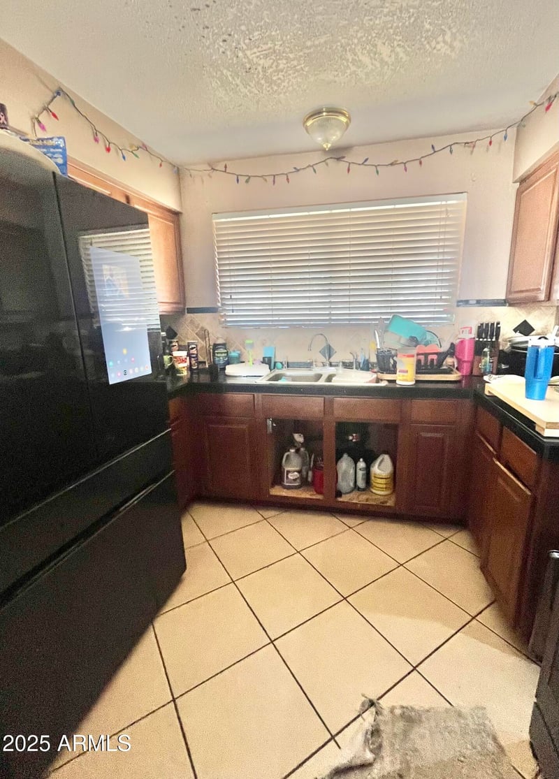 7136 Bramble Ave, Mesa, AZ 85208