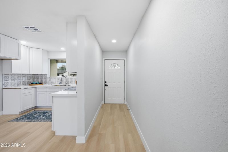 7136 E Bramble Ave, Mesa, AZ 85208