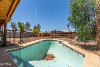 7136 Lewis Ave, Phoenix, AZ 85035