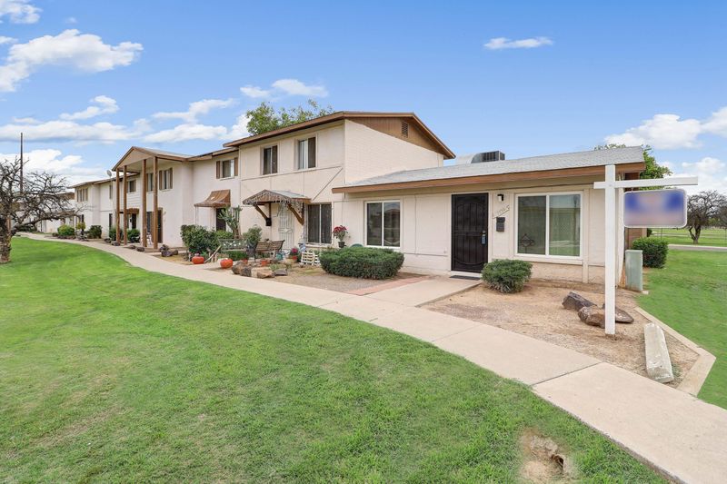 7136 W Highland Ave, Phoenix, AZ 85033