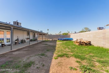 7136 Westview Dr, Phoenix, AZ 85033
