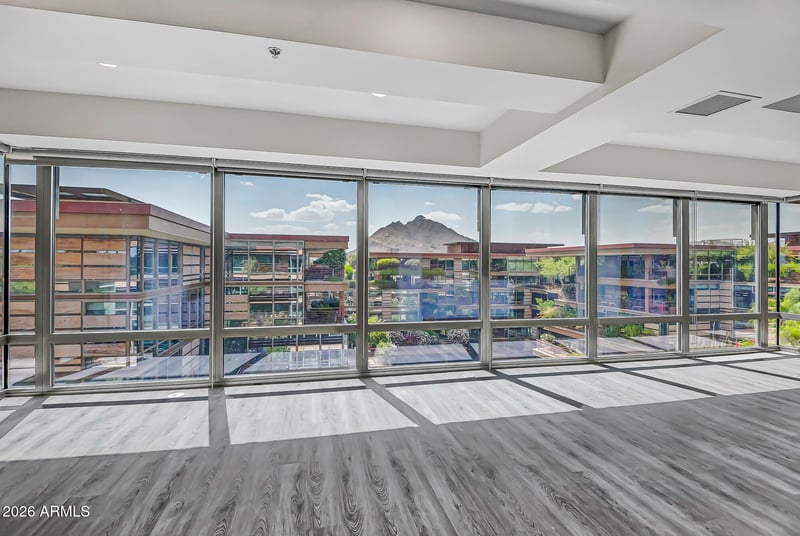 7137 Rancho Vista Dr #7008, Scottsdale, AZ 85251