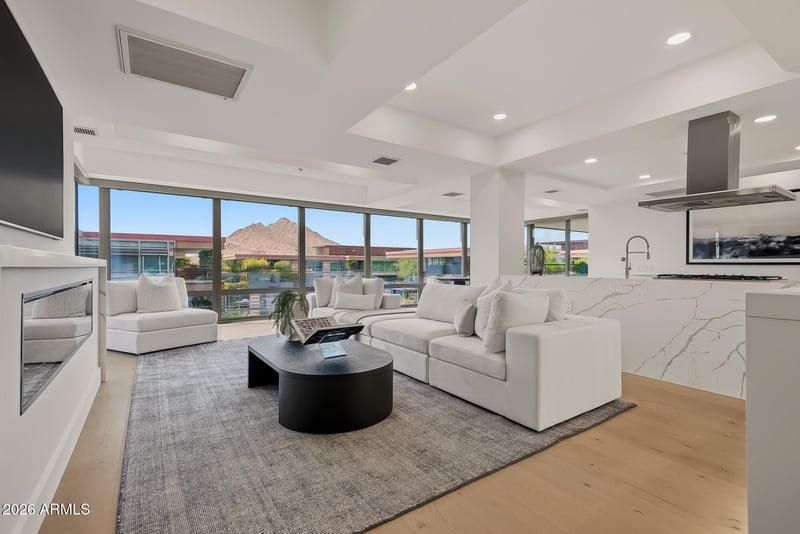 7137 E Rancho Vista Dr #7008, Scottsdale, AZ 85251