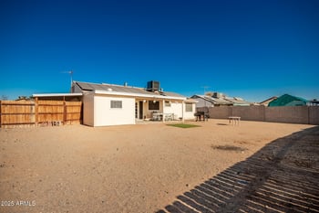 7137 Mercer Ln, Peoria, AZ 85345