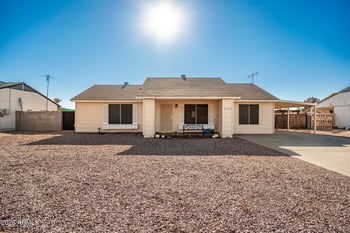 7137 Mercer Ln, Peoria, AZ 85345