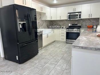 7137 N 33rd Ave, Phoenix, AZ 85051