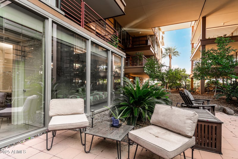 7137 Rancho Vista Dr #1008, Scottsdale, AZ 85251