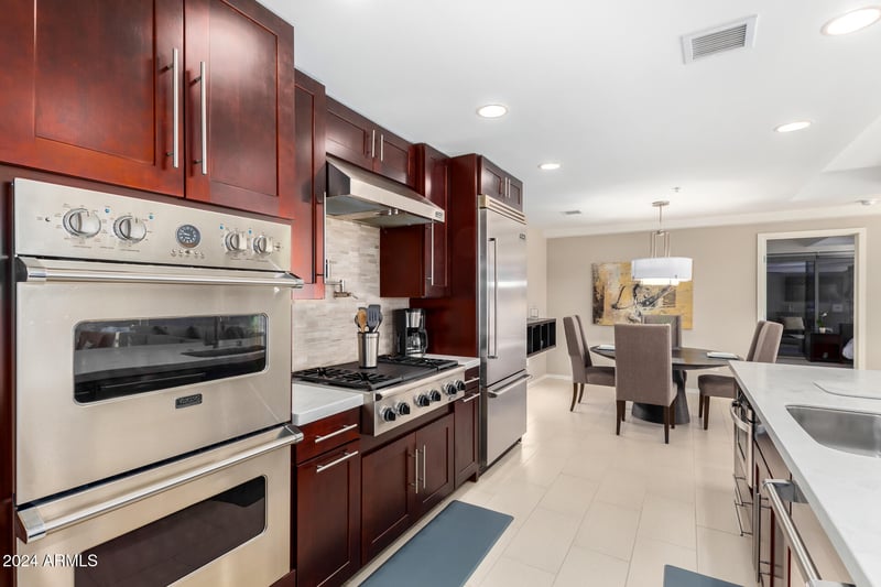 7137 Rancho Vista Dr #2002, Scottsdale, AZ 85251