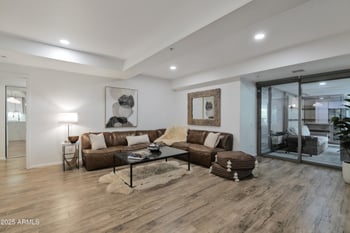 7137 Rancho Vista Dr #3007, Scottsdale, AZ 85251
