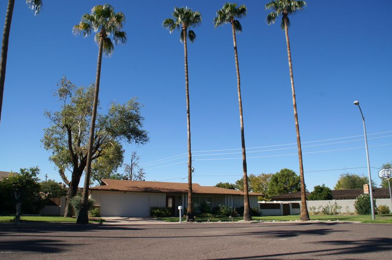 7138 N 14th St, Phoenix, AZ 85020