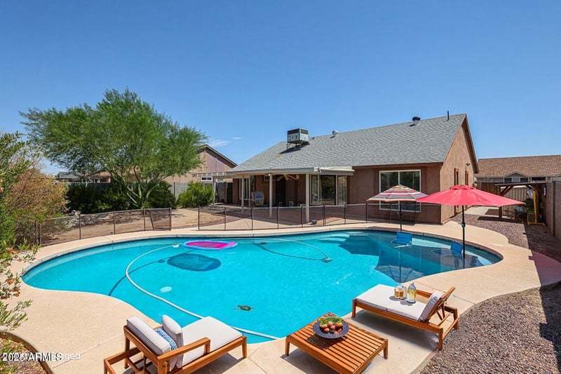 7138 Sierra Vista Dr, Glendale, AZ 85303
