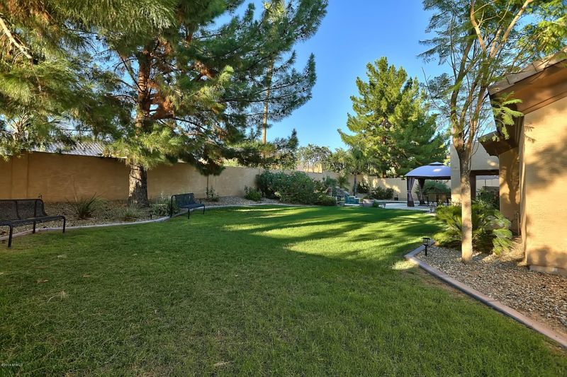 7138 W Villa Chula Dr, Glendale, AZ 85310