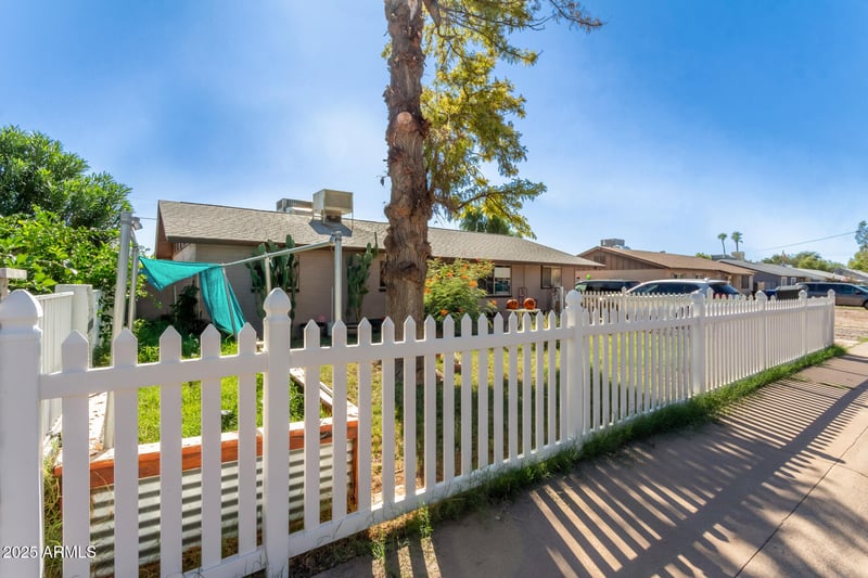 7139 Arbor Ave, Mesa, AZ 85208