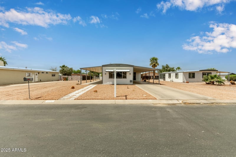 714 86th Pl, Mesa, AZ 85208