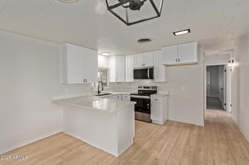714 86th Pl, Mesa, AZ 85208