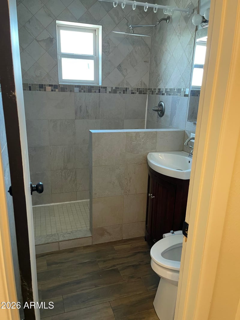 714 Encanto Dr, Tempe, AZ 85281