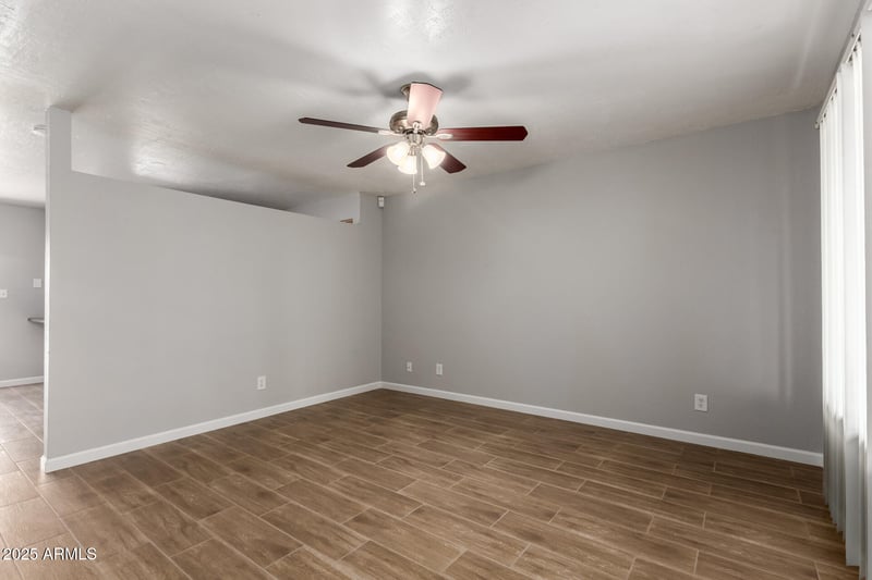 714 Harmony Ave, Mesa, AZ 85204