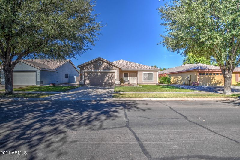 714 W Cochise Ln, Gilbert, AZ 85233