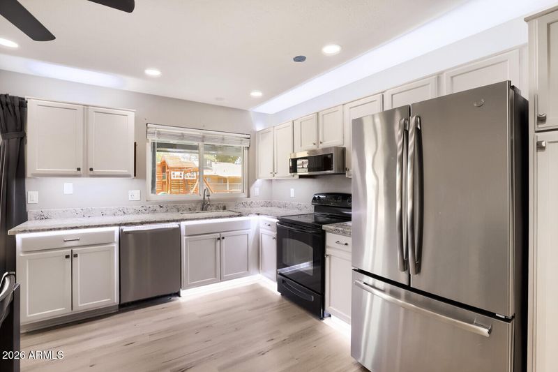 7140 W Mescal St, Peoria, AZ 85345
