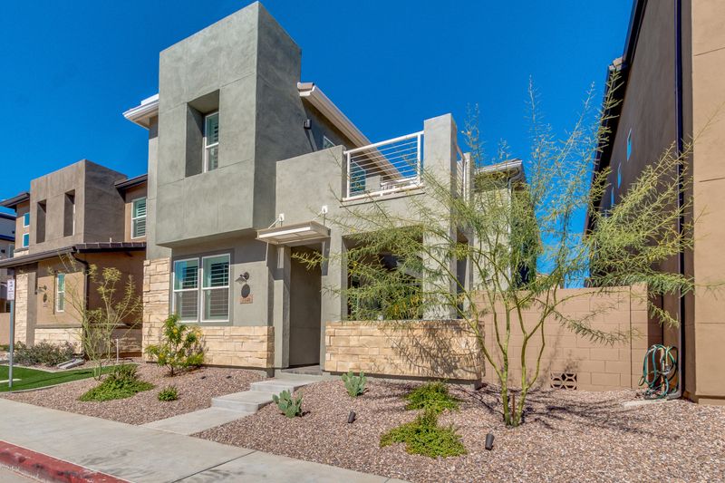7140 W Post Rd, Chandler, AZ 85226