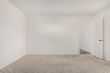 7141 16th St #35, Phoenix, AZ 85020