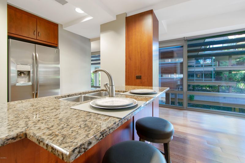 7141 E Rancho Vista Dr #2008, Scottsdale, AZ 85251