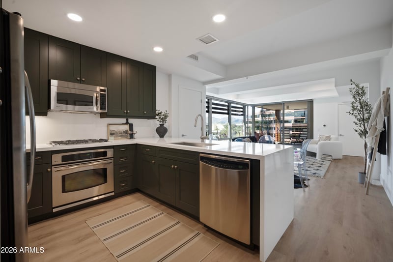7141 E Rancho Vista Dr #5005, Scottsdale, AZ 85251