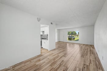 7141 16th St #10, Phoenix, AZ 85020